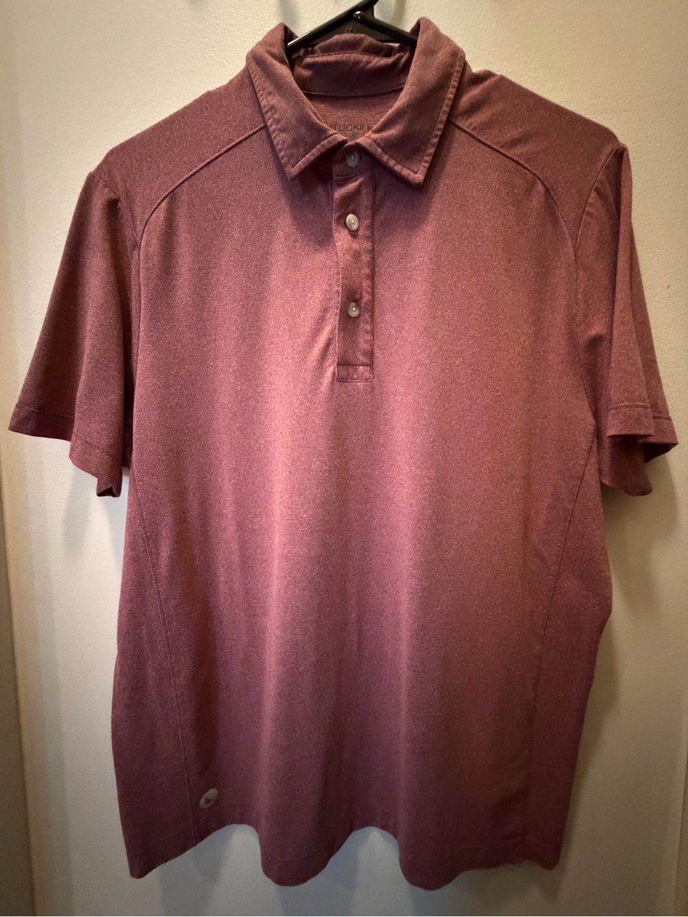 Untuckit Men’s Performance Polo in Burgundy